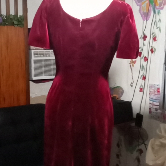 Vintage Velvet "  Sante Fe"  Made In USA Holiday  pencil Dress . Sz 6 - Picture 6 of 9